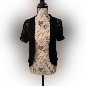 Black Open-Front Open Knit Sweater Cardigan..